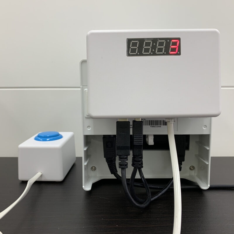 新型ボタン式整理券発券機 | 整理券発券機レンタル・抽選整理券システム｜ナンバレッドチケット